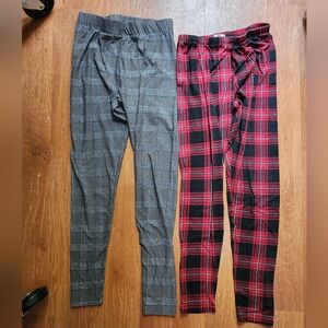 2 pairs of Ardene Leggings